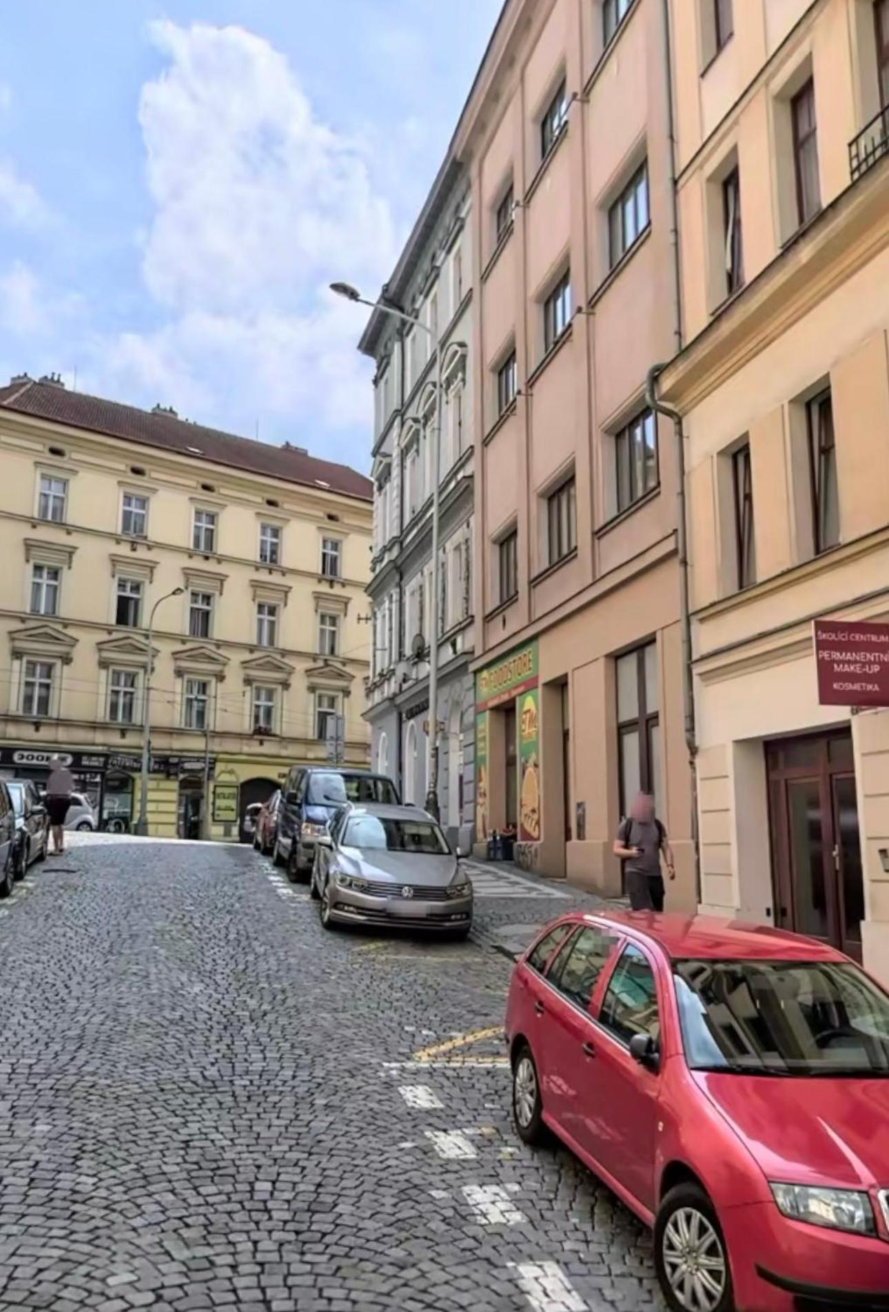 Apartment Cimburkova Prague Extérieur photo